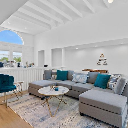 Stylish Phoenix Townhome - Foosball Table, Laundry, Parking! Exterior foto