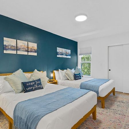 Stylish Phoenix Townhome - Foosball Table, Laundry, Parking! Exterior foto